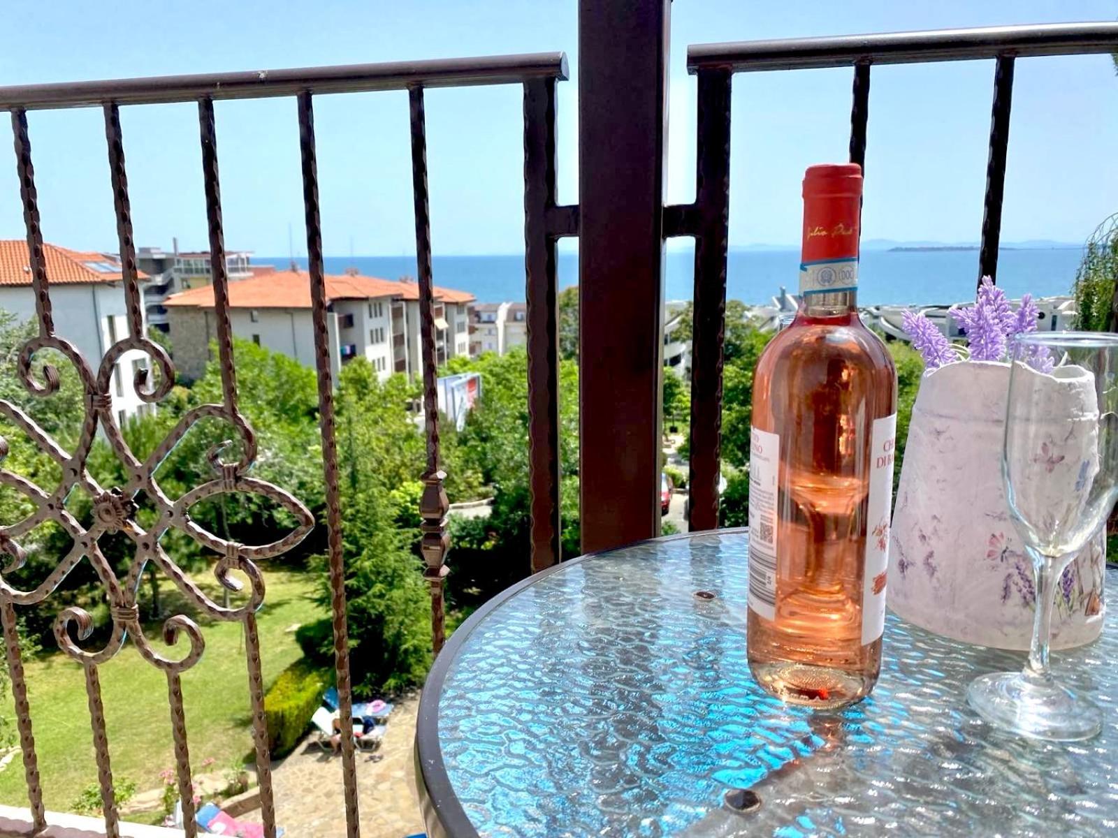 Delfin Sea View Apartment Sveti Vlas Exterior photo